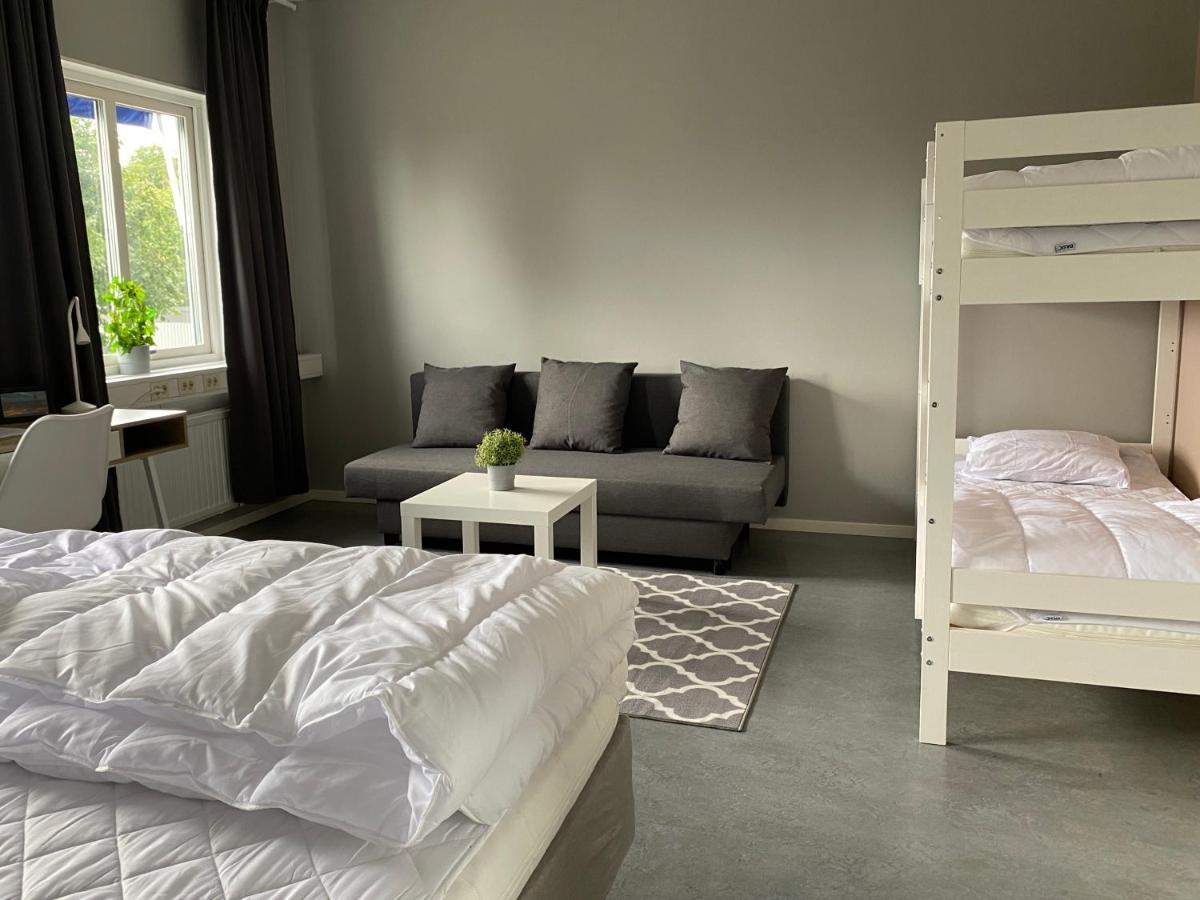 De La Gardie Park Vandrarhem Hostel Lidköping Kültér fotó