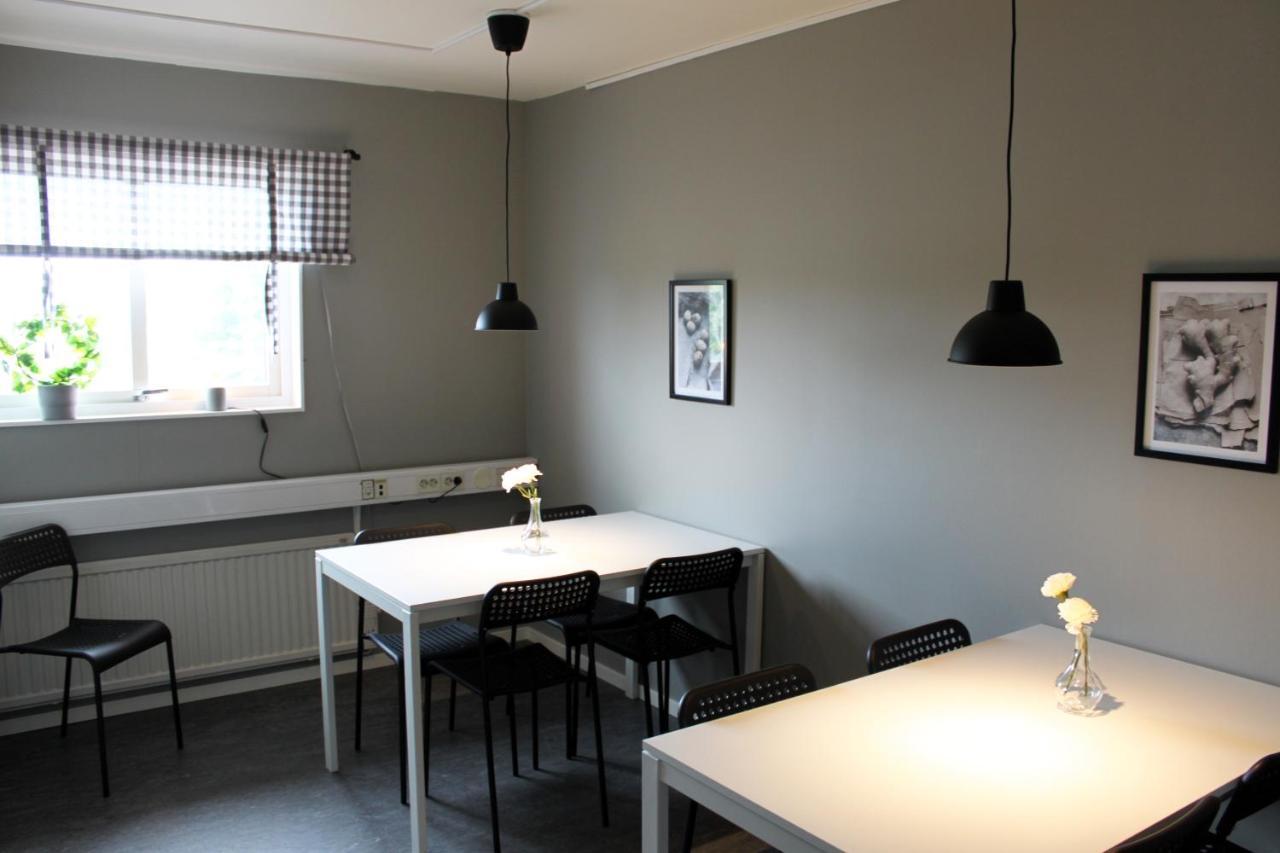 De La Gardie Park Vandrarhem Hostel Lidköping Kültér fotó