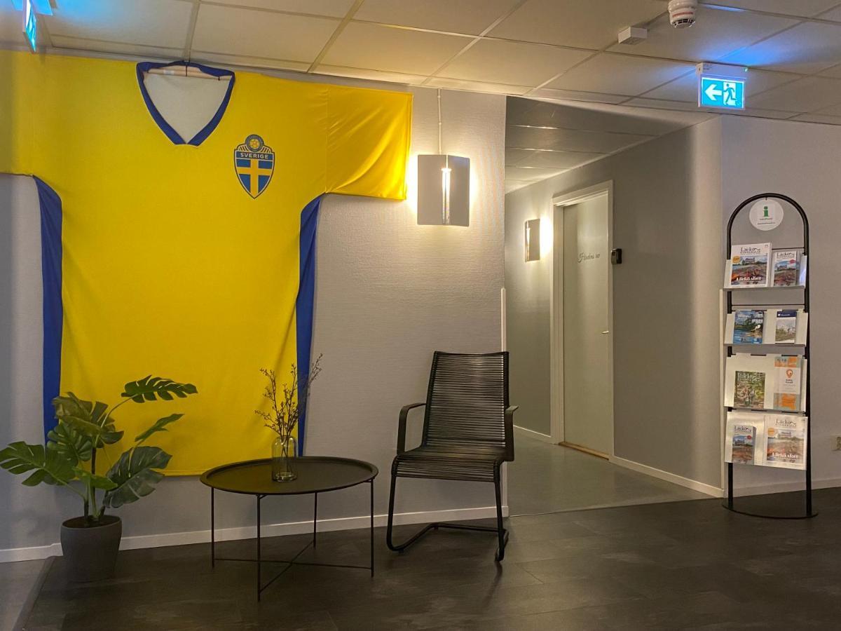 De La Gardie Park Vandrarhem Hostel Lidköping Kültér fotó